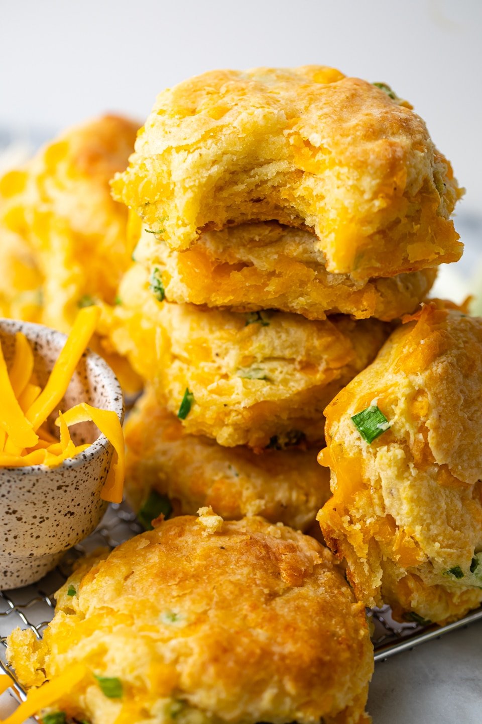Savory Buttermilk Cheddar Scallion Biscuits: Your New Go-To Recipe